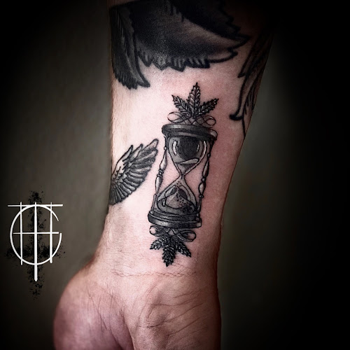 Hellgirl Tattoo tattoo shop in Depew, New York