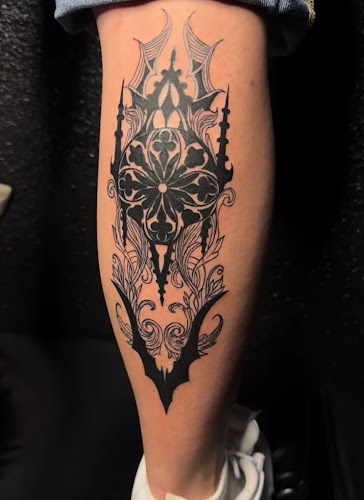 Local Roots Ink Studio tattoo shop in Des Moines, Washington