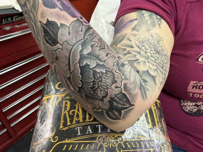 Tragic Magic Tattooz tattoo shop in District Heights, Maryland