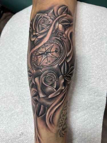 Needles Art studio - Body Art & Piercings tattoo shop in Doylestown, Pennsylvania