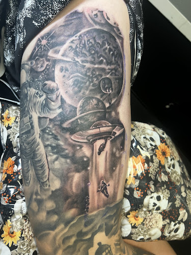 Trappin Ink Mag tattoo shop in Duncanville, Texas