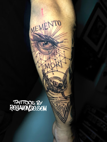 Roy Alonzo Tattoo Studio tattoo shop in Durham, North Carolina