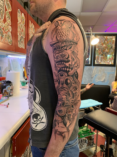 Rockin Tattoos tattoo shop in Eagan, Minnesota