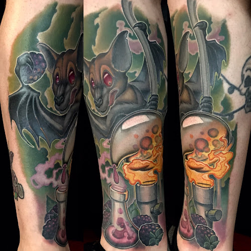Iron Lantern Tattoo tattoo shop in Easthampton, Massachusetts