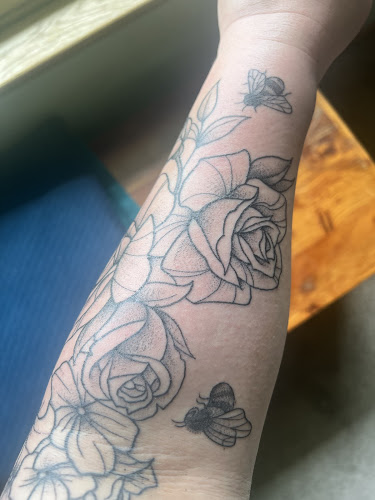 Gold Snake Tattoo tattoo shop in Eau Claire, Wisconsin