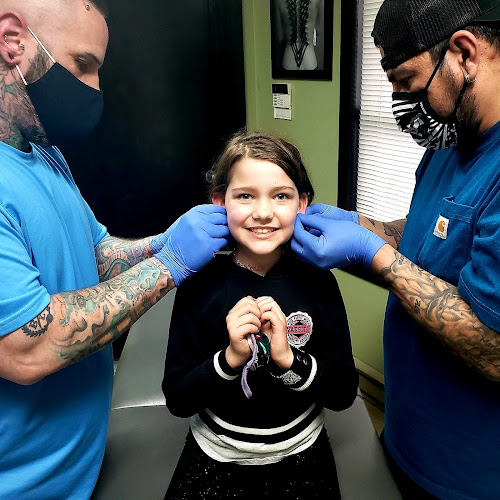 Steel N Ink Body Piercing tattoo shop in Eau Claire, Wisconsin