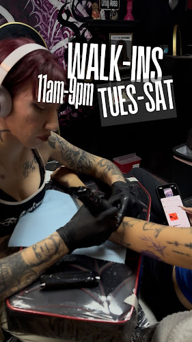 Carved in Gold Tattoo tattoo shop in El Paso, Texas