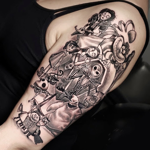 Cruz Tattooz Private Studio tattoo shop in El Paso, Texas