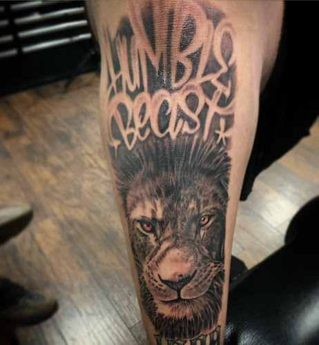 Monsters Ink Tattoo Gallery tattoo shop in Elizabeth, New Jersey