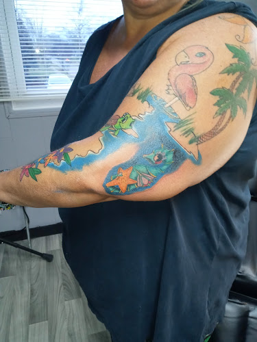 Raven Ink Tattoo & Piercing tattoo shop in Elyria, Ohio