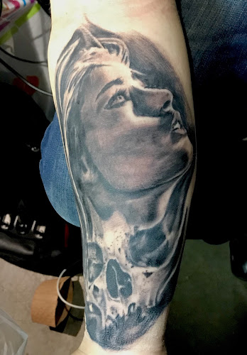 7 Souls Tattoo and Body Piercing Studio tattoo shop in Englewood, New Jersey