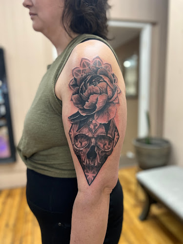 Flamingo Noir Collective tattoo shop in Englewood, Ohio