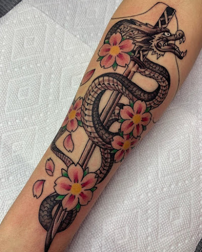 Lucky Mountain Tattoo tattoo shop in Erwin, Tennessee