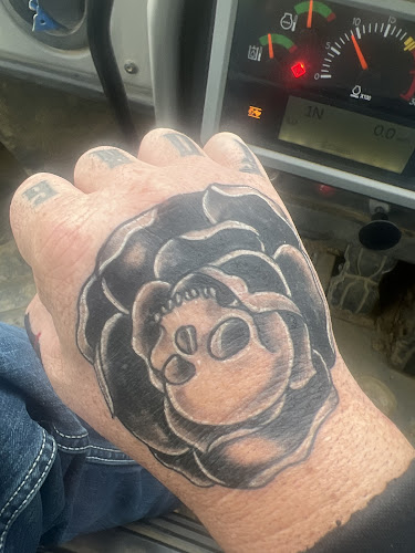 Electric Gypsy Tattoo tattoo shop in Fairbanks, Alaska