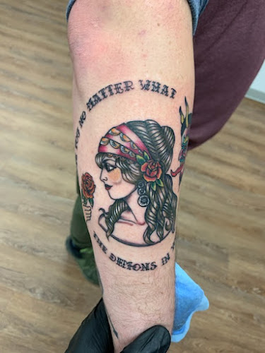 Sublime Line Tattoo Studio - Professional tattoo shop in Fairbanks, Alaska