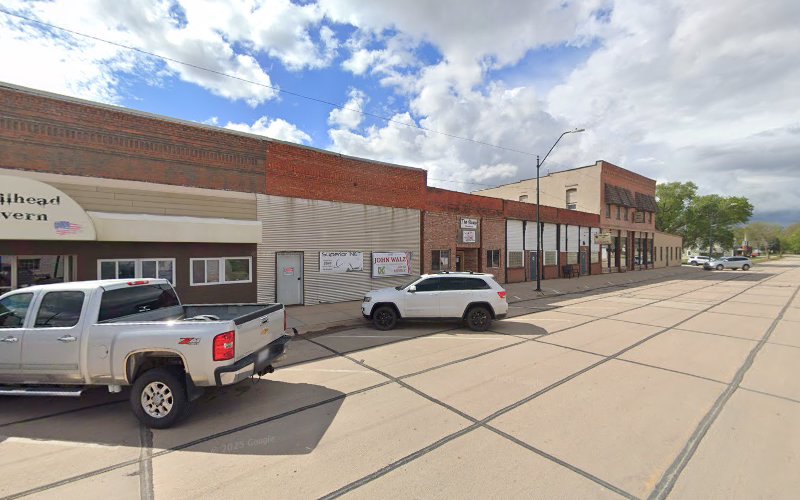 Artfully Yours, Rachel tattoo shop in Fairfield, Nebraska