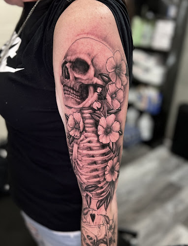 Recovery Ink Tattoo Shop tattoo shop in Ferndale, Washington