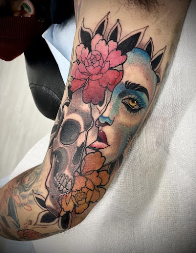 Skin Abrasion's tattoo shop in Forest Park, Illinois