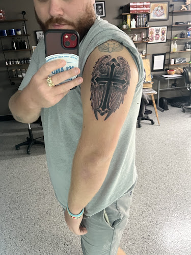 South of Heaven Tattoo - Professional tattoo shop in Fort Myers Beach, Florida