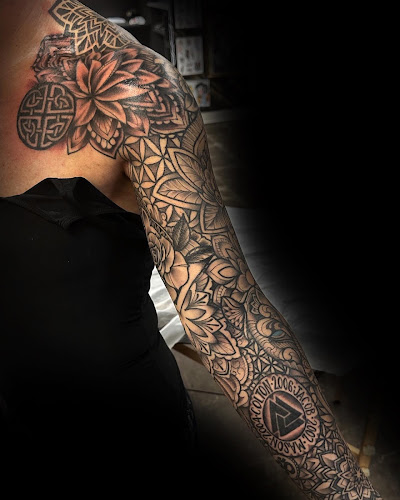 Red Rose Tattoo tattoo shop in Fredericksburg, Virginia