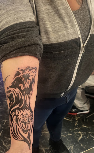 Gary's Professional Tattooing tattoo shop in Galena, Illinois