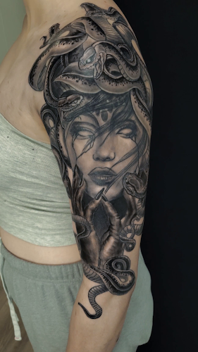 A1 Tattoo Co tattoo shop in Gladstone, Missouri