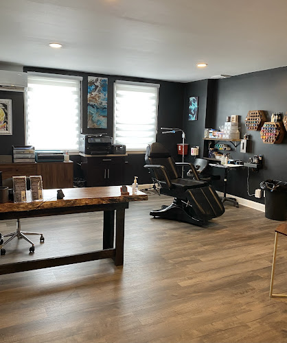 Axial Studio tattoo shop in Glastonbury, Connecticut