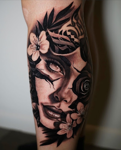 Gold Rose Tattoo Company tattoo shop in Goldsboro, North Carolina