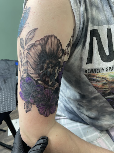 Crooked Tree Tattoo tattoo shop in Grayson, Kentucky