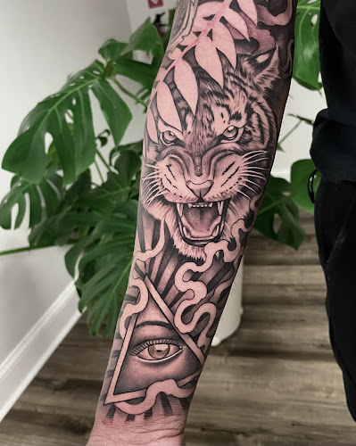 Ink Wave Studio tattoo shop in Hackensack, New Jersey