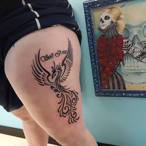 Expressions Tattoos & Piercings tattoo shop in Hardy, Arkansas