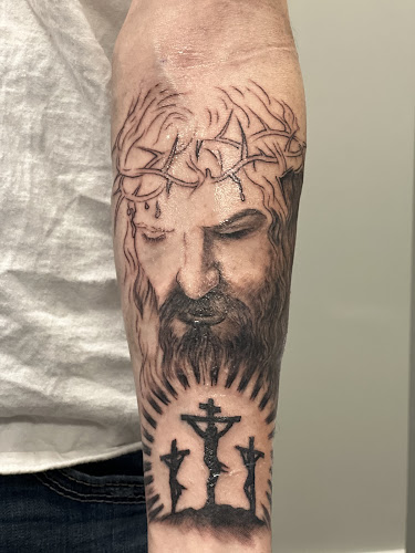 Happy Tattoos tattoo shop in Harris, Minnesota