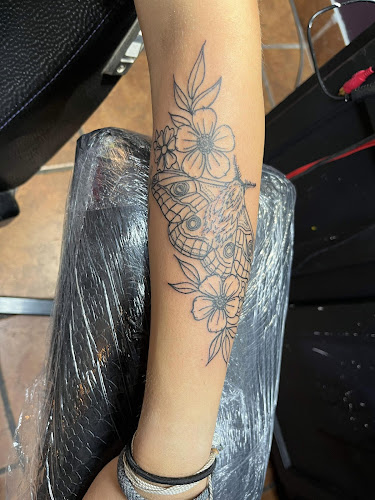 Electric Chair Tattoo tattoo shop in Hazard, Kentucky