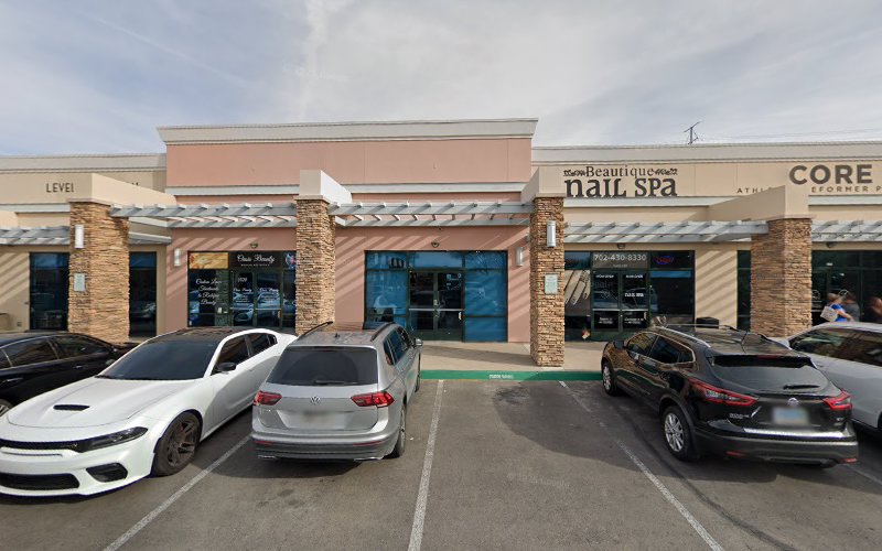 Bee Inked Beauty tattoo shop in Henderson, Nevada