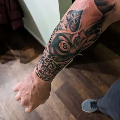 Gold Syndicate Tattoo tattoo shop in Hollidaysburg, Pennsylvania