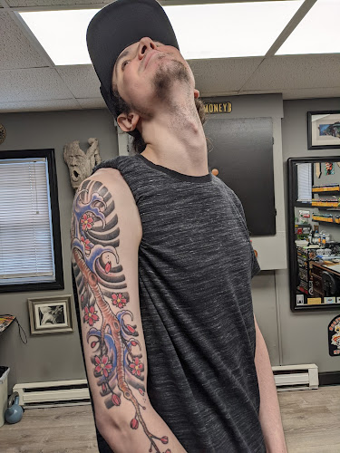 Lucky Frog Tattoo tattoo shop in Hyannis, Massachusetts