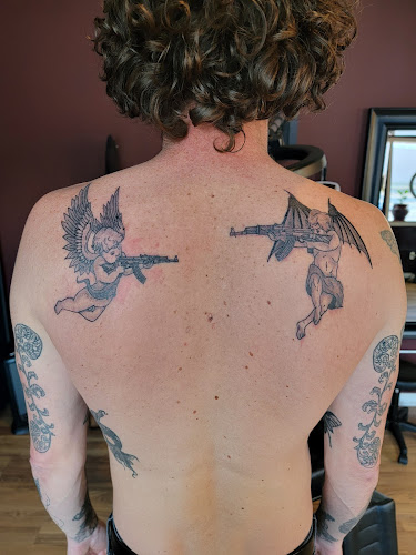 Daughter of the Moon tattoo shop in Independence, Missouri