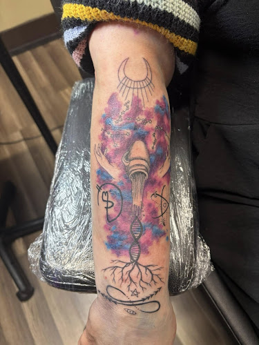 Odins Mark Tattoo and Emporium tattoo shop in Independence, Iowa