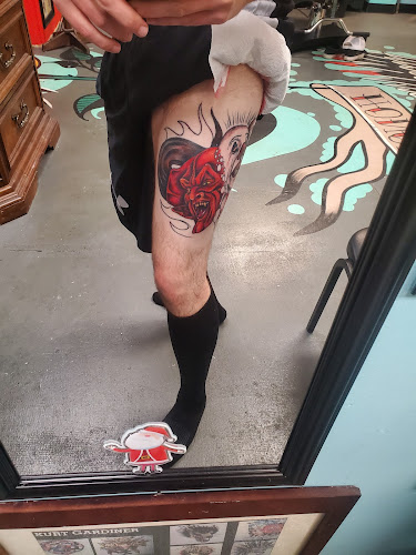 Honor and Glory Tattoo tattoo shop in Jacksonville, North Carolina