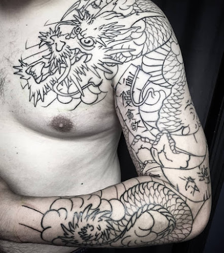 Old Salt Tattoo Studio tattoo shop in Jacksonville, North Carolina