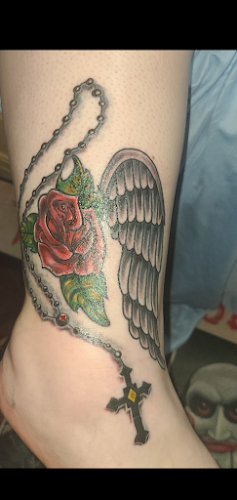 At Gunpoint Tattoos tattoo shop in Jonestown, Pennsylvania