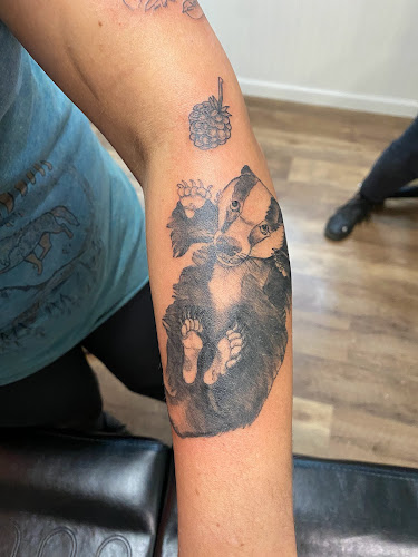 Dear You Tattoo tattoo shop in Kansas City, Kansas