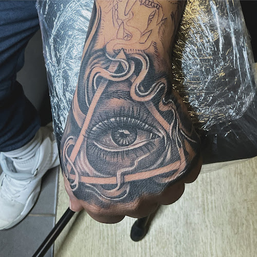 Good Times Tattoo Studio tattoo shop in Kansas City, Missouri