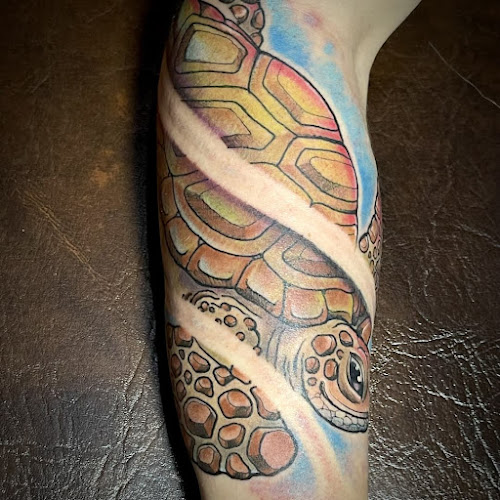 Steel Panther Tattoo tattoo shop in Kansas City, Missouri