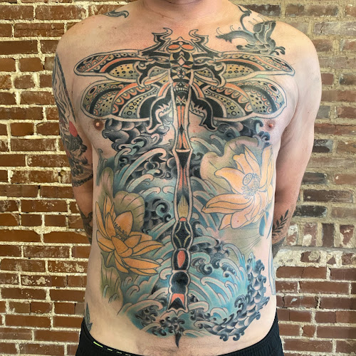 Electric Unicorn tattoo studio tattoo shop in Kirkwood, Missouri