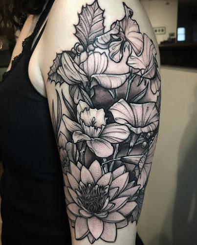 Lucky 13 Tattoos and Body Piercing tattoo shop in Kutztown, Pennsylvania