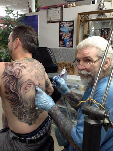 Twisted Ink Tattoo Studio tattoo shop in Lafayette, Louisiana