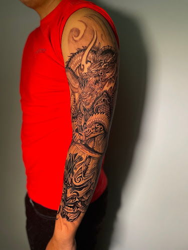 Moreira Ink Tattoo Shop - Professional tattoo shop in Lake Alfred, Florida