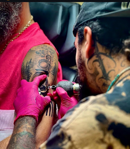 Holy Grail Tattoo tattoo shop in Lakeland, Florida