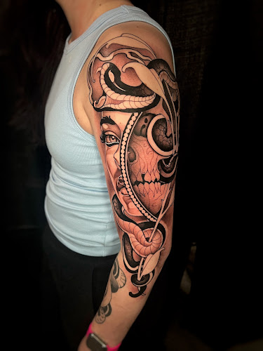 Red Letter Tattoo Studio LLC tattoo shop in Lancaster, Ohio